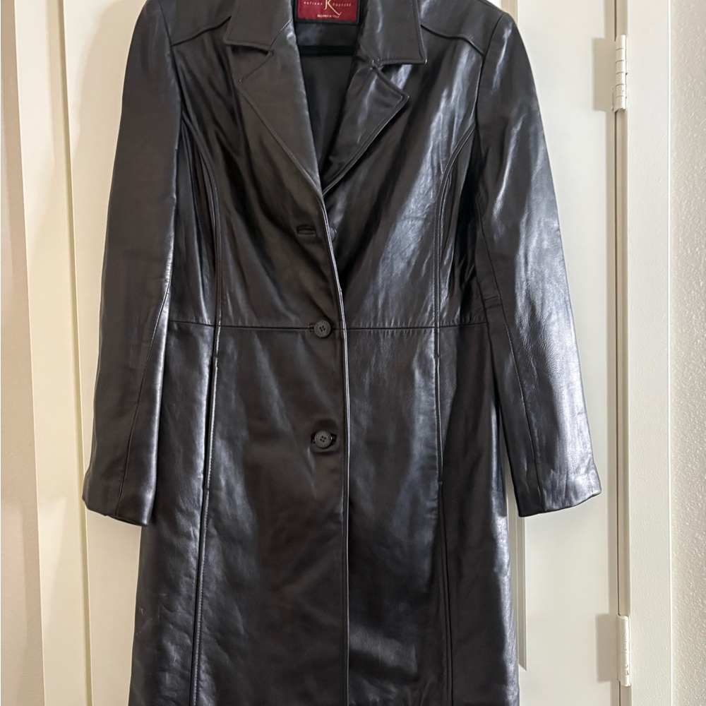 Sophisticated Black Leather Jacket for Women